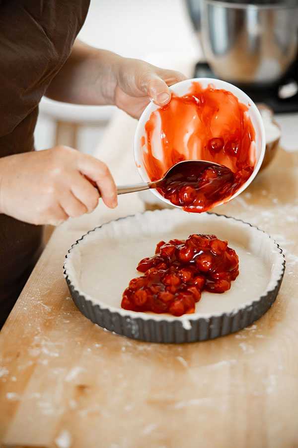 bakery cherry pie